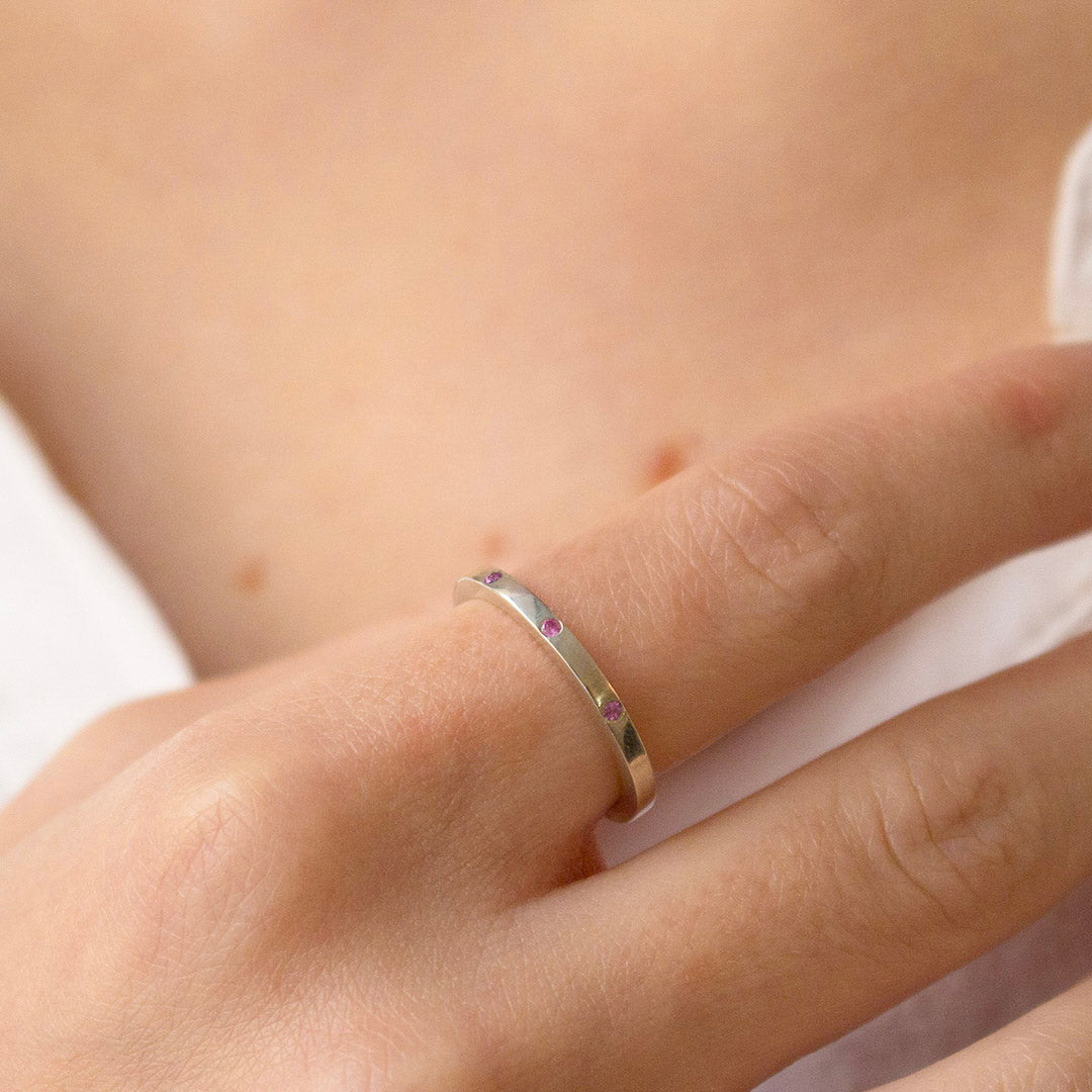 Color 3 STONES Pink Ring