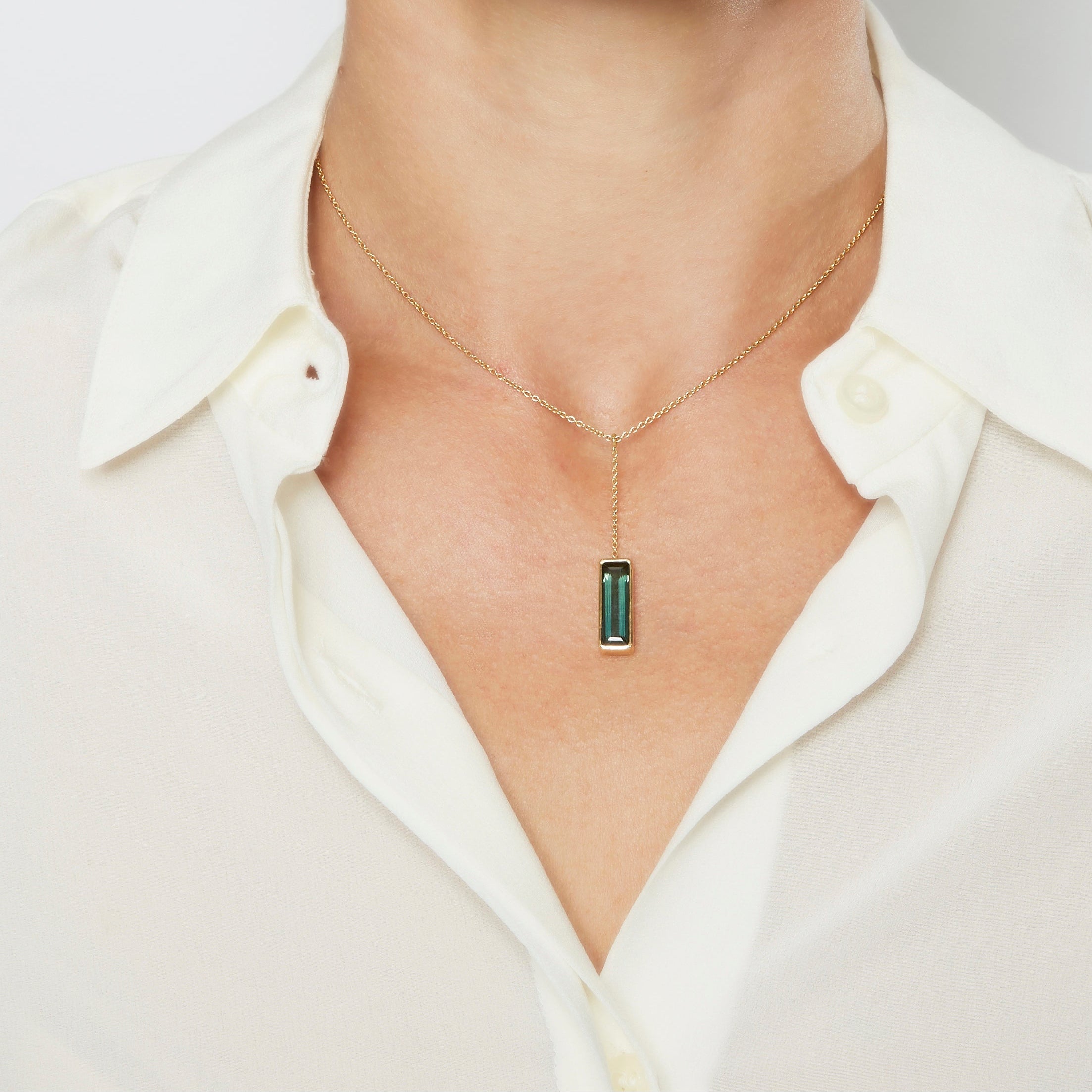 Pendentif Pendule or et tourmaline verte