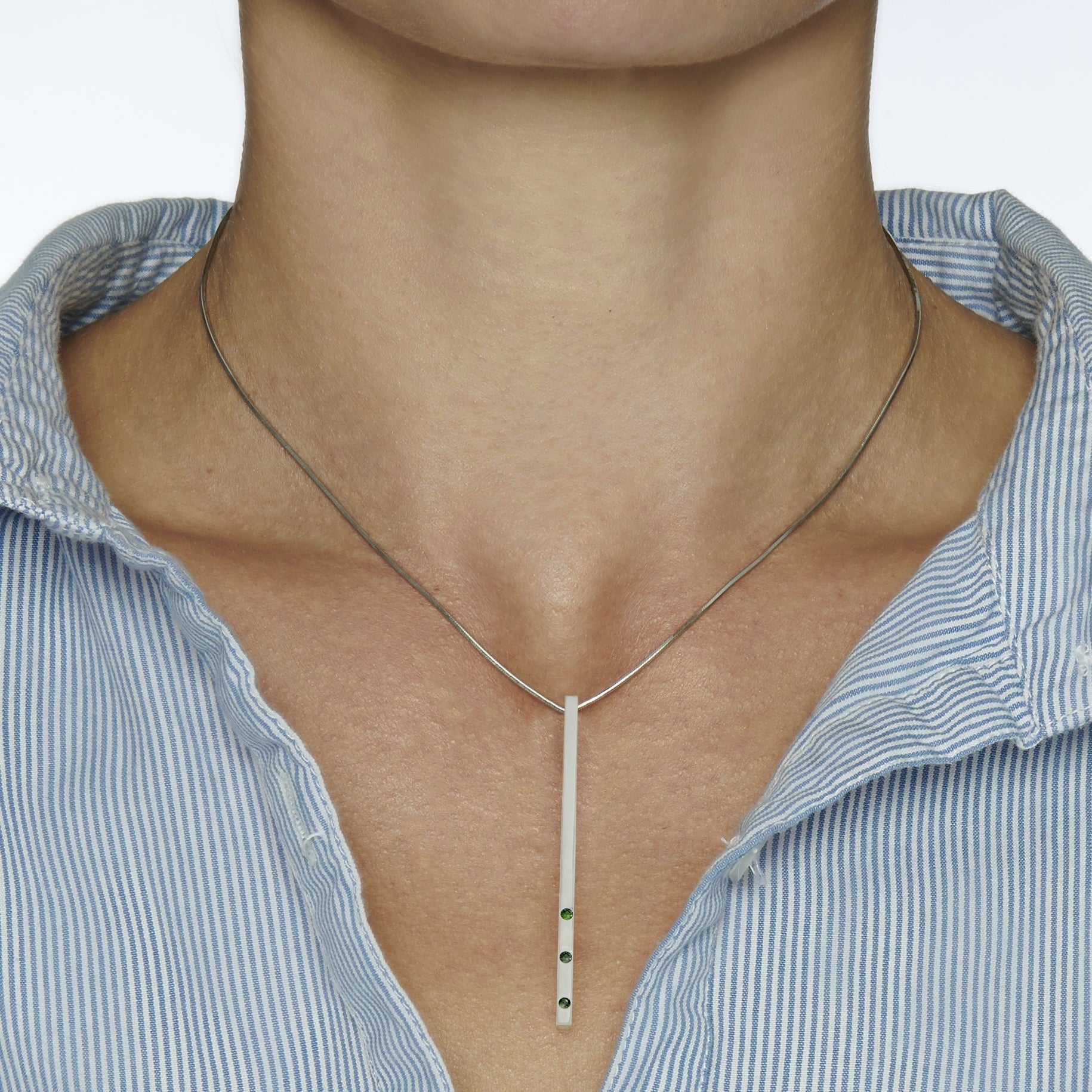 Pendentif Ligne tsavorites