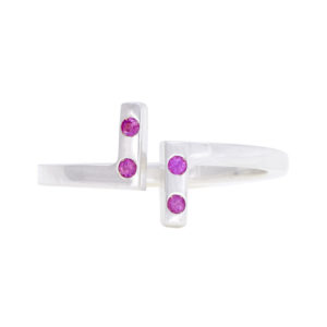Bague Zigzag GEMME Joaillerie, un design audacieux et structuré.