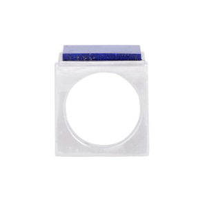 Bague Bleue GEMME Joaillerie, une pierre éclatante pour un bijou raffiné.