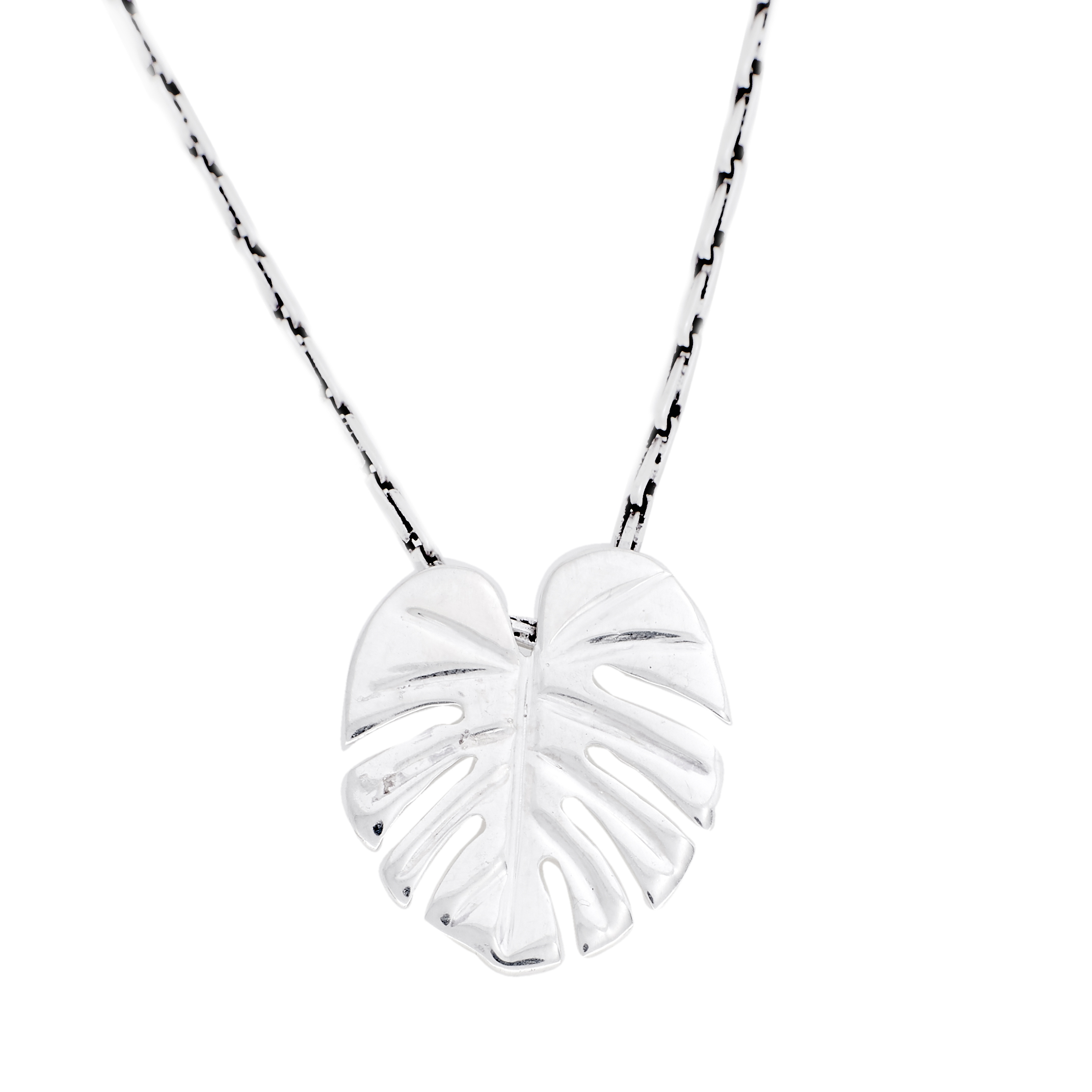 Pendentif de la collection Leaf de GEMME Joaillerie Dynamique Paris